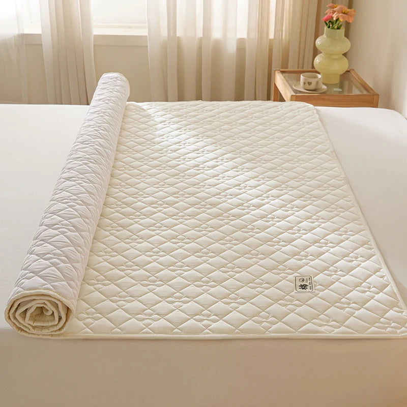 Hotel-Style Quilted Waterproof Mattress Protector