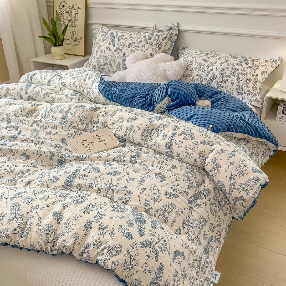 Floral Winter Quilt Comforter