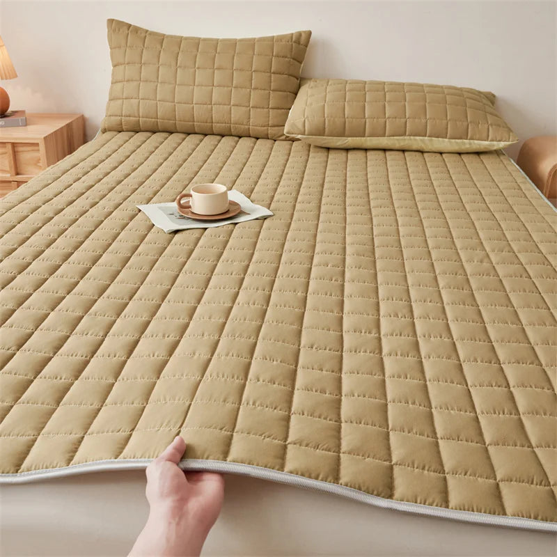 Solid Color Quilted Mattress Topper Pad
