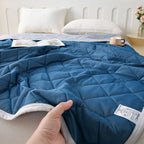 Ultra-Soft Lightweight Cooling Blanket