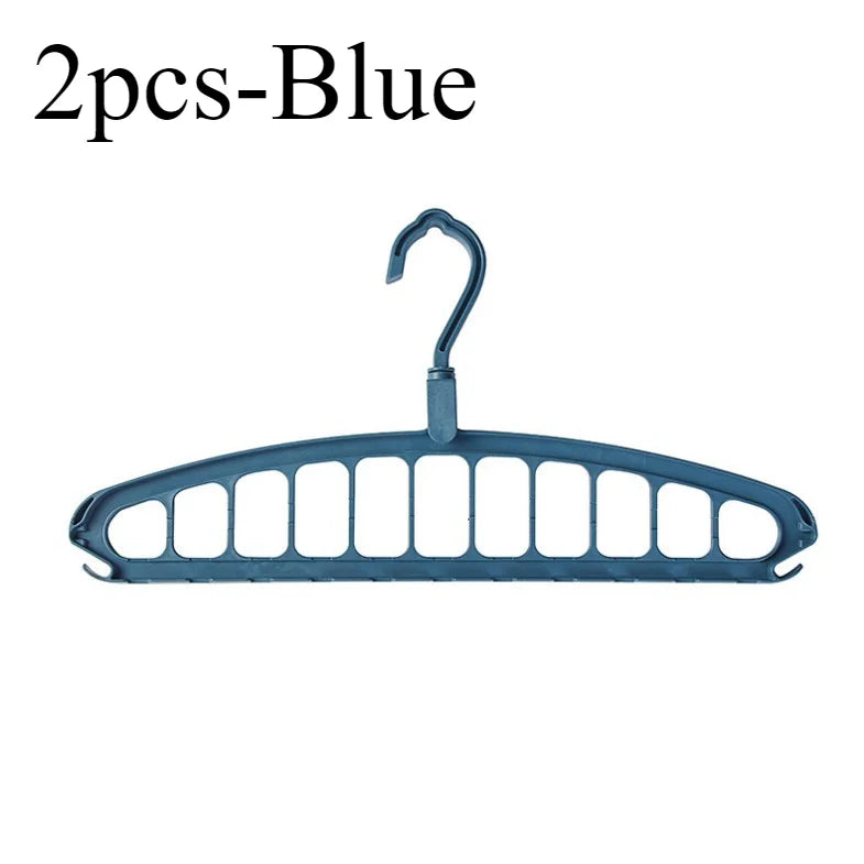 Space-Saving Multi-Hole Folding Hanger