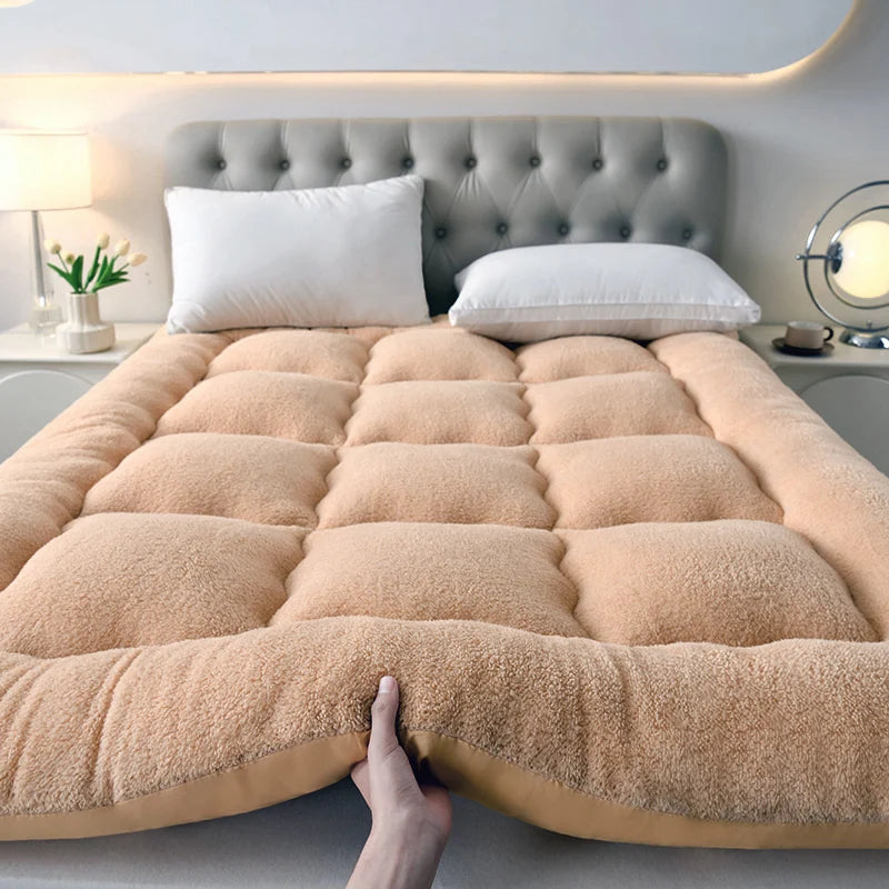 Quilted Soft All-Season Mattress Pad