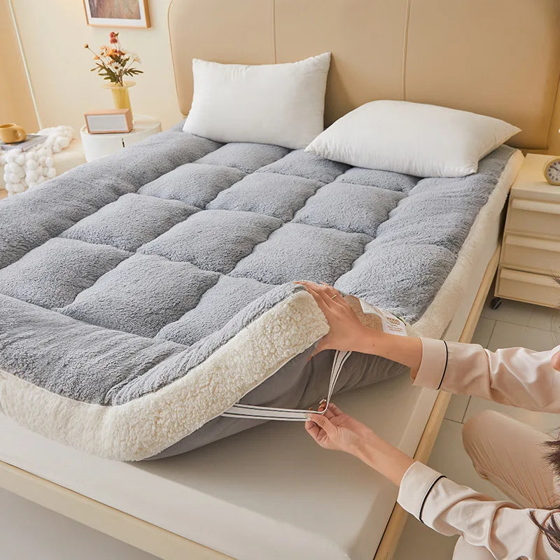 Plush Fleece Mattress Topper