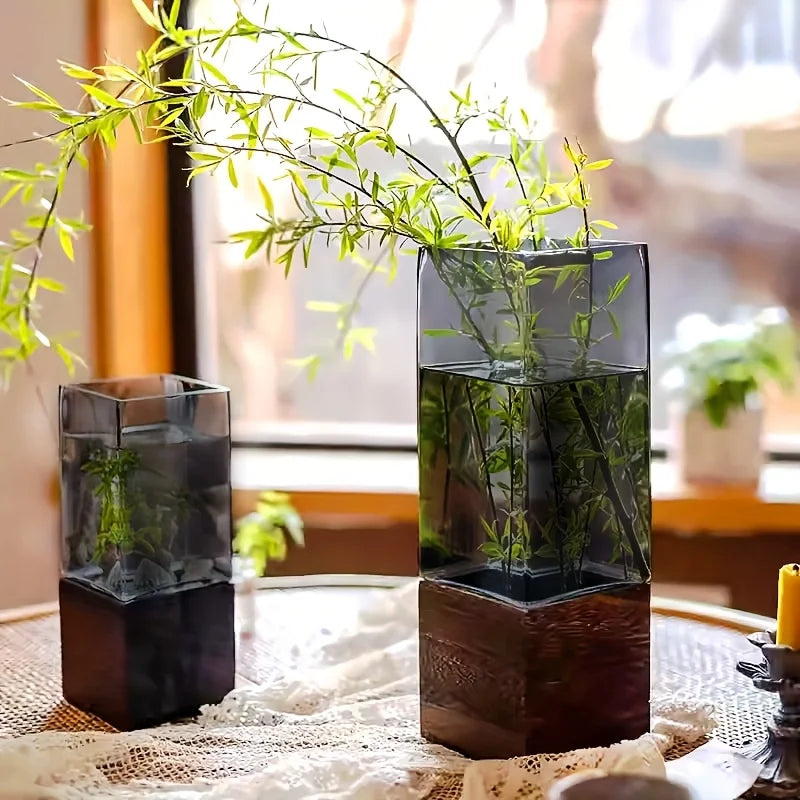 Nordic Acrylic Vase with Base