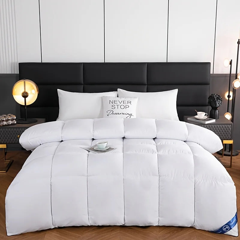 Hotel-Style Fluffy Winter Comforter