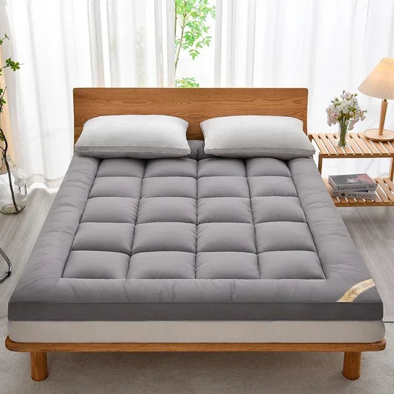 Quilted Soft All-Season Mattress Pad