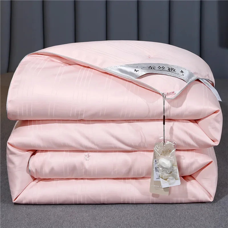 Luxurious 100% Mulberry Silk Quilt