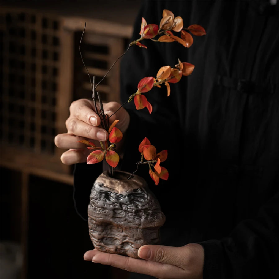 Retro Ceramic Mini Flower Vase