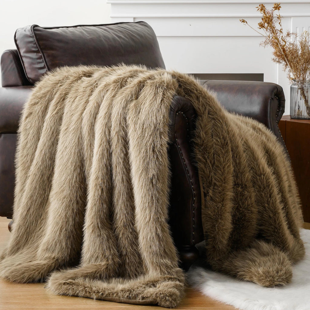 Luxury Faux Fur Throw Blanket