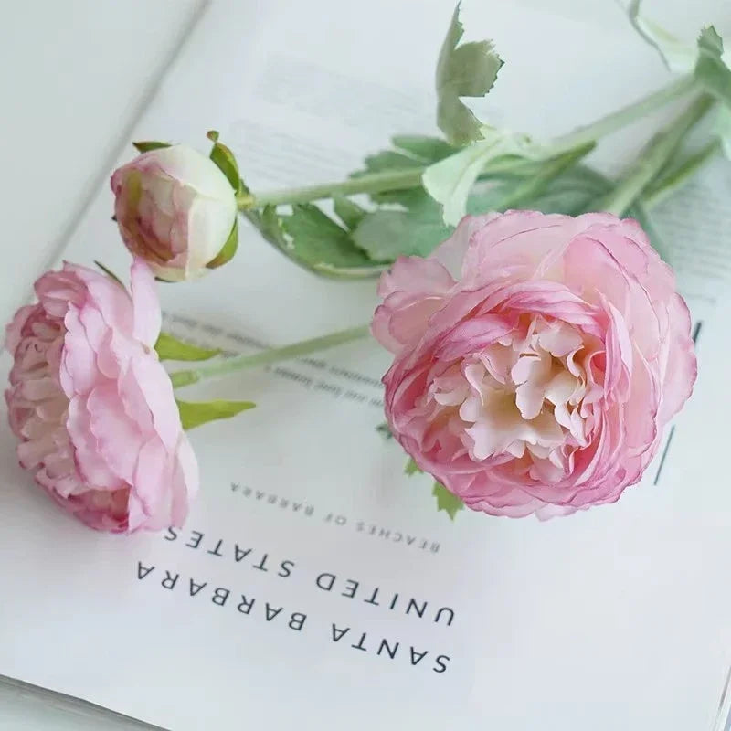 Elegant Silk Peony Bouquet Decor