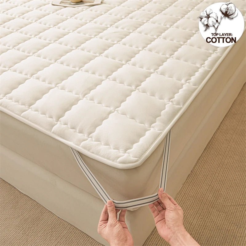 Hypoallergenic Quilted Mattress Protector with Corner Straps