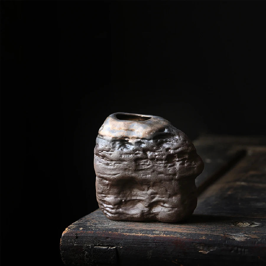 Retro Ceramic Mini Flower Vase