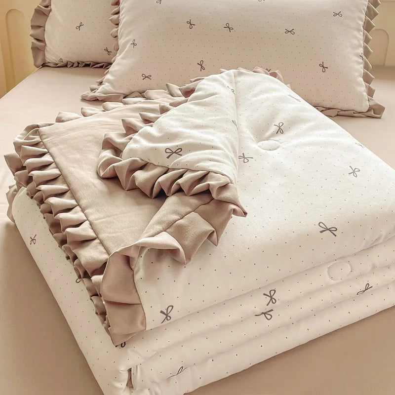 Lightweight Summer Air-Conditioning Comforter Blanket