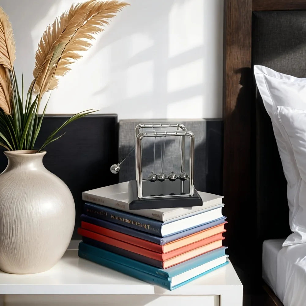 Newton's Cradle Steel Ball Pendulum